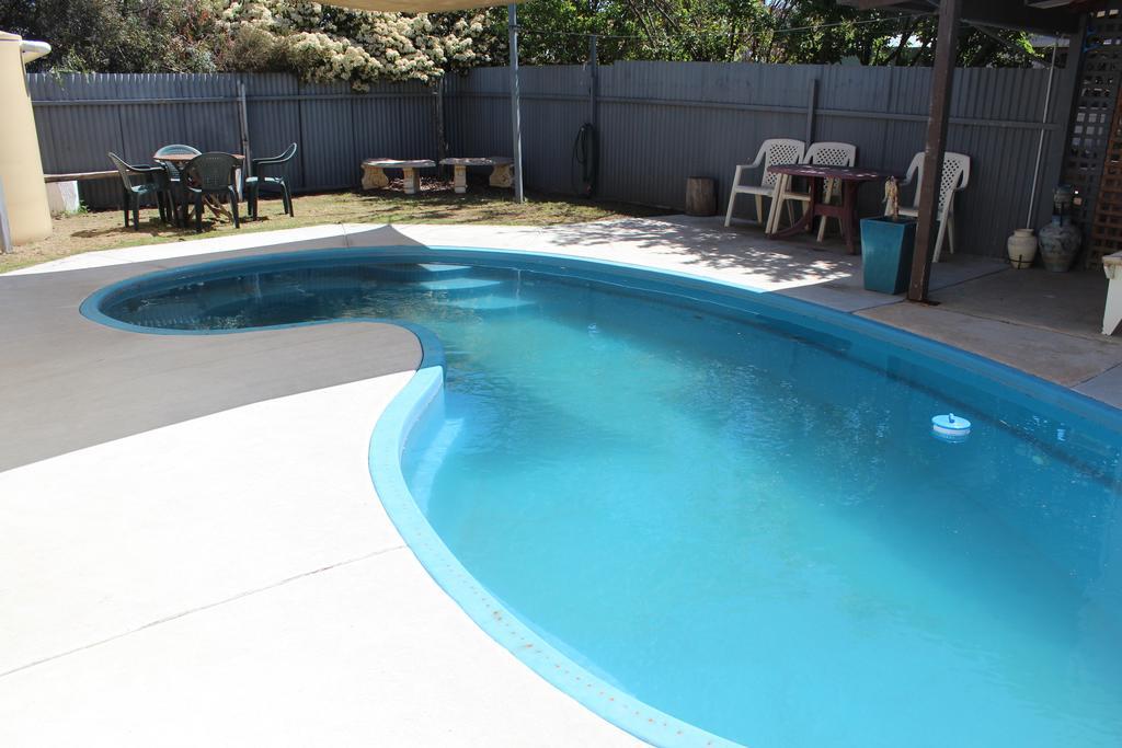 Dunolly Golden Triangle Motel Екстер'єр фото