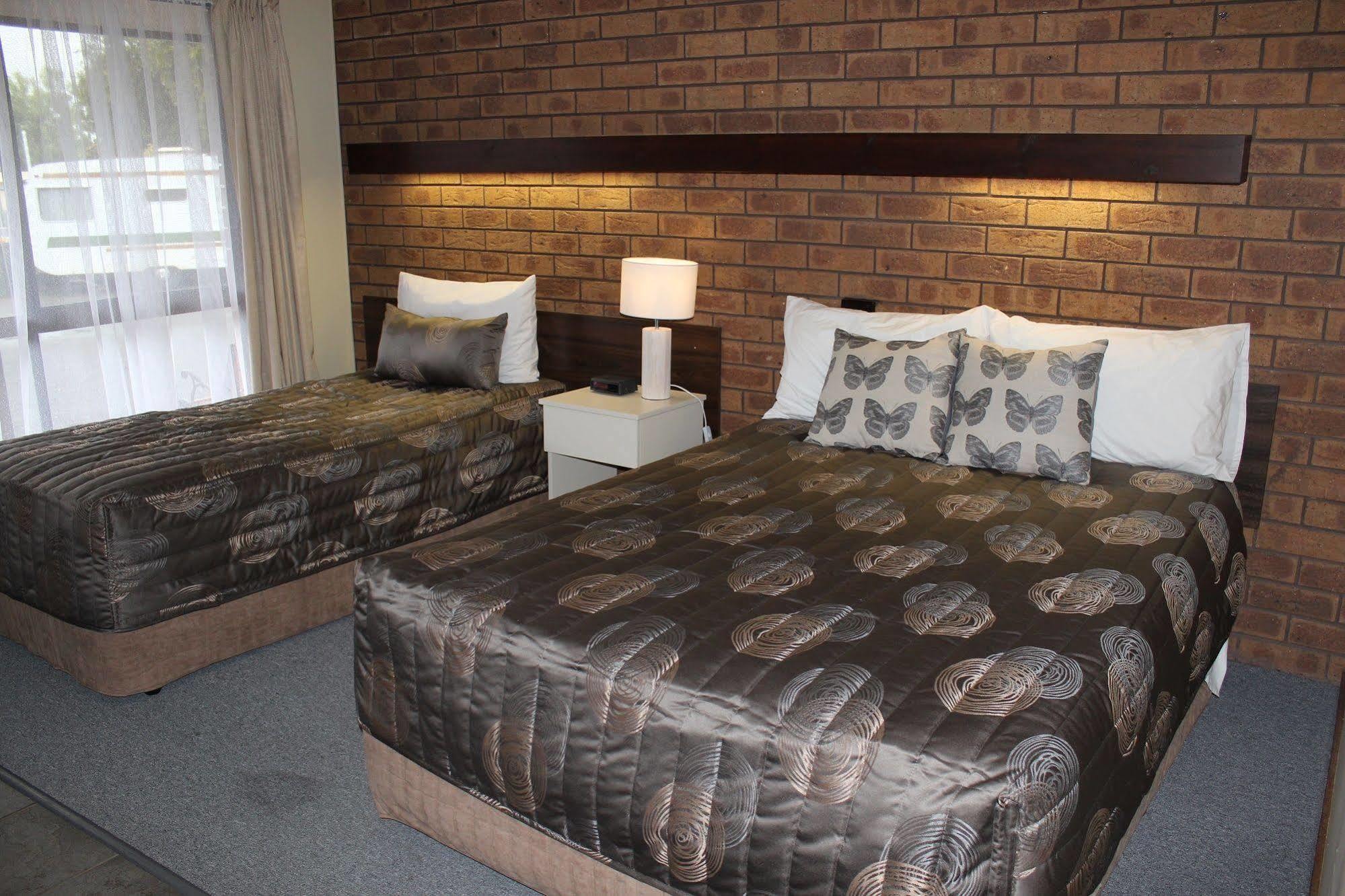 Dunolly Golden Triangle Motel Екстер'єр фото