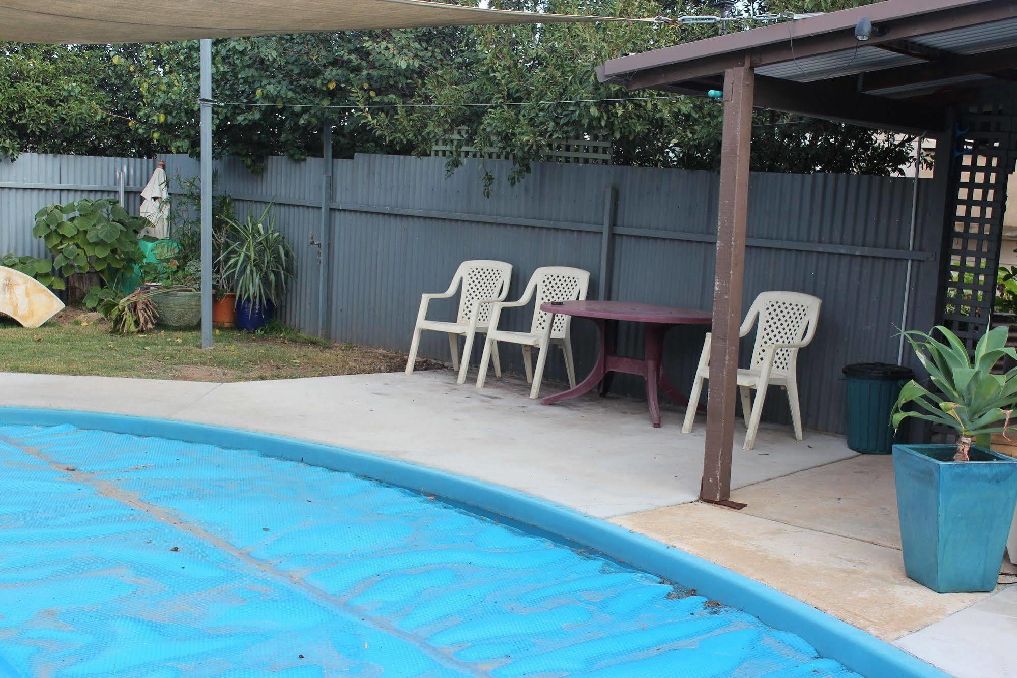 Dunolly Golden Triangle Motel Екстер'єр фото
