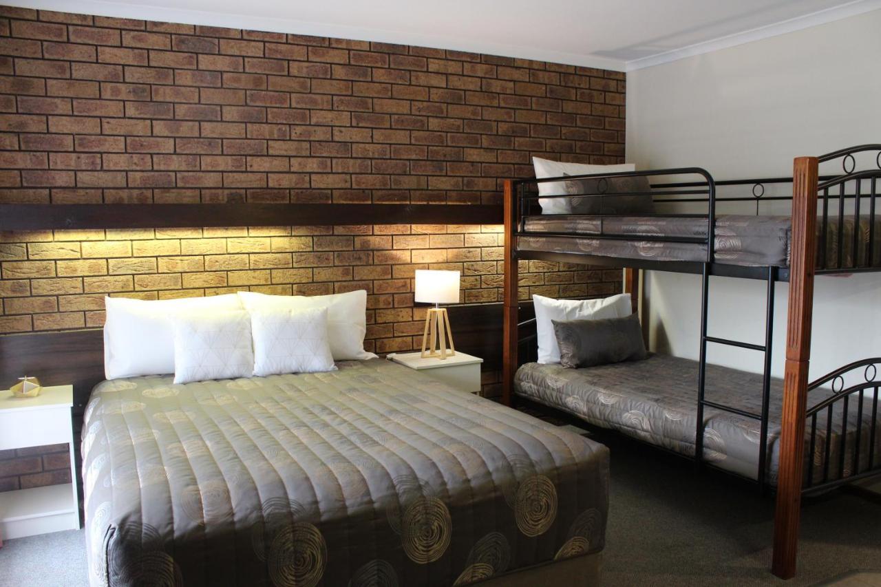 Dunolly Golden Triangle Motel Екстер'єр фото