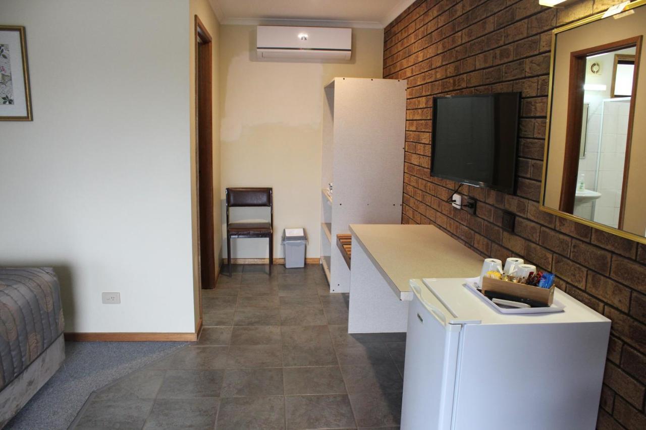 Dunolly Golden Triangle Motel Екстер'єр фото