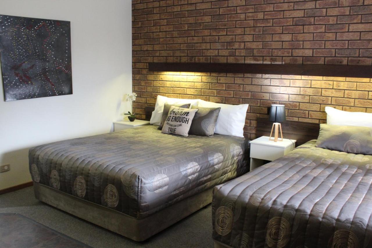 Dunolly Golden Triangle Motel Екстер'єр фото